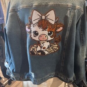 Ladies Super cute cow with sequins